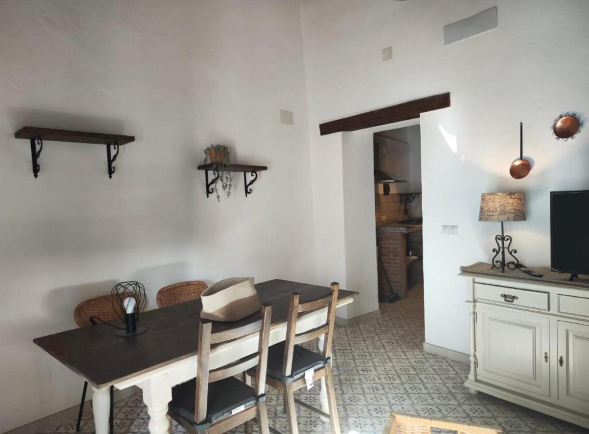 Casa Plaza Vieja * Alájar